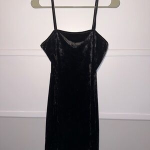 Elegant Black Velvet Cocktail Dress